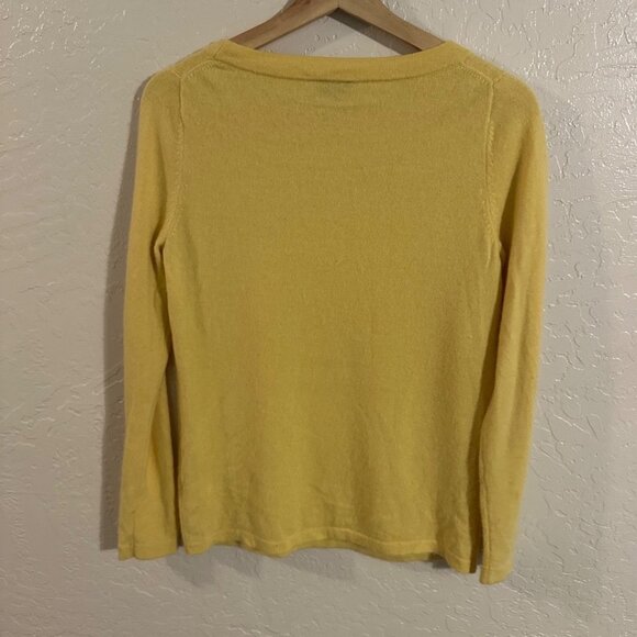 Talbots Pastel Yellow 100% Cashmere Super Soft Long Sleeved Crewneck Sweater - Picture 8 of 8